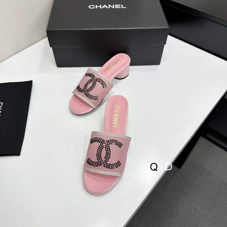 Picture of Chanel Shoes _SKUChanelsz35-40GDT03012883